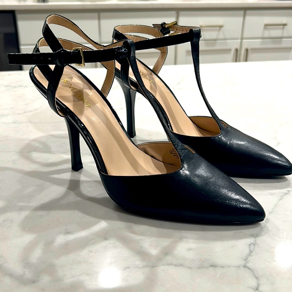nine west black heals
